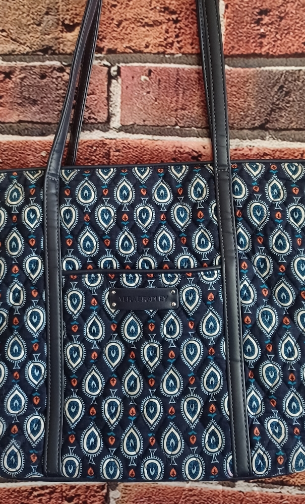 Vera Bradley purse and wallet